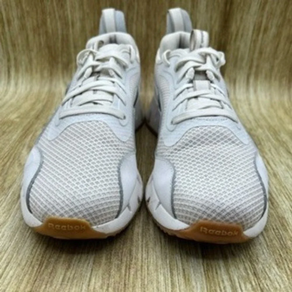 Reebok Zig‎ Dynamica Women's Size 8.5 Athletic Shoes White Gum Sole Sneakers